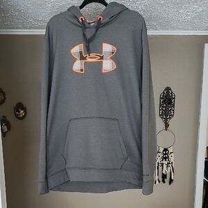 Under Armour Hoodie